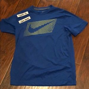 Youth XL Blue with neon Nike drifit